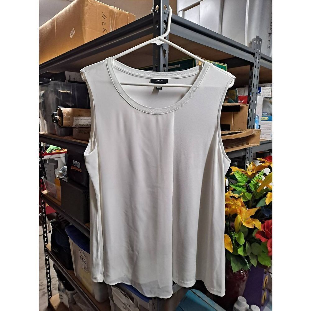 Alfani Modern Geo Sleeveless Top Soft White XLarge - Picture 6 of 7